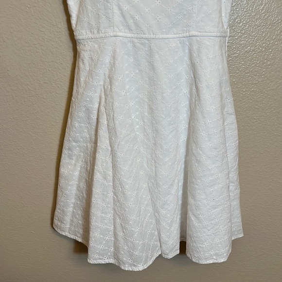Trixxi White Spaghetti Strap Mini Juniors Dress - Picture 3 of 10